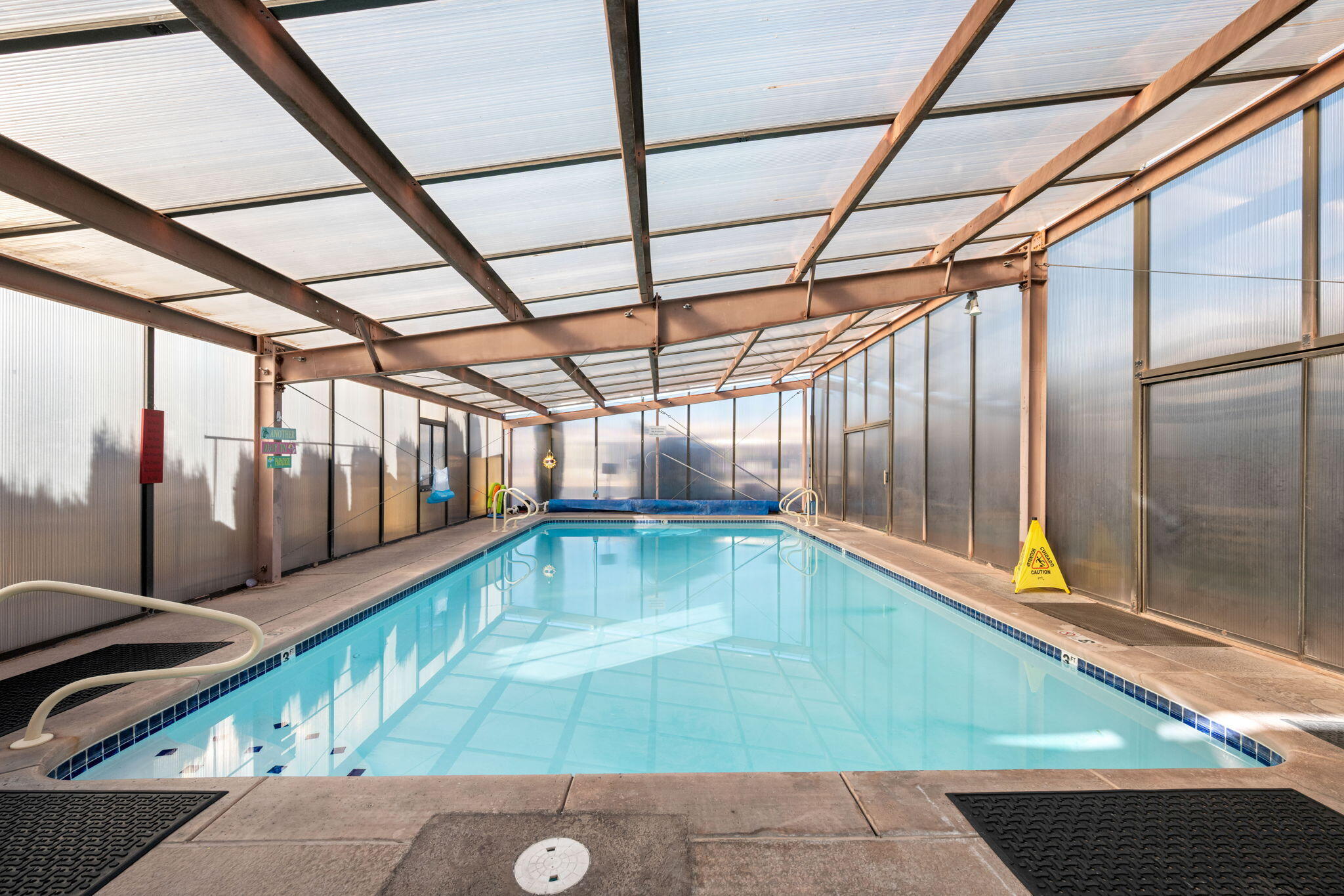 DIXIE DOWNS RV RESORT - Residential