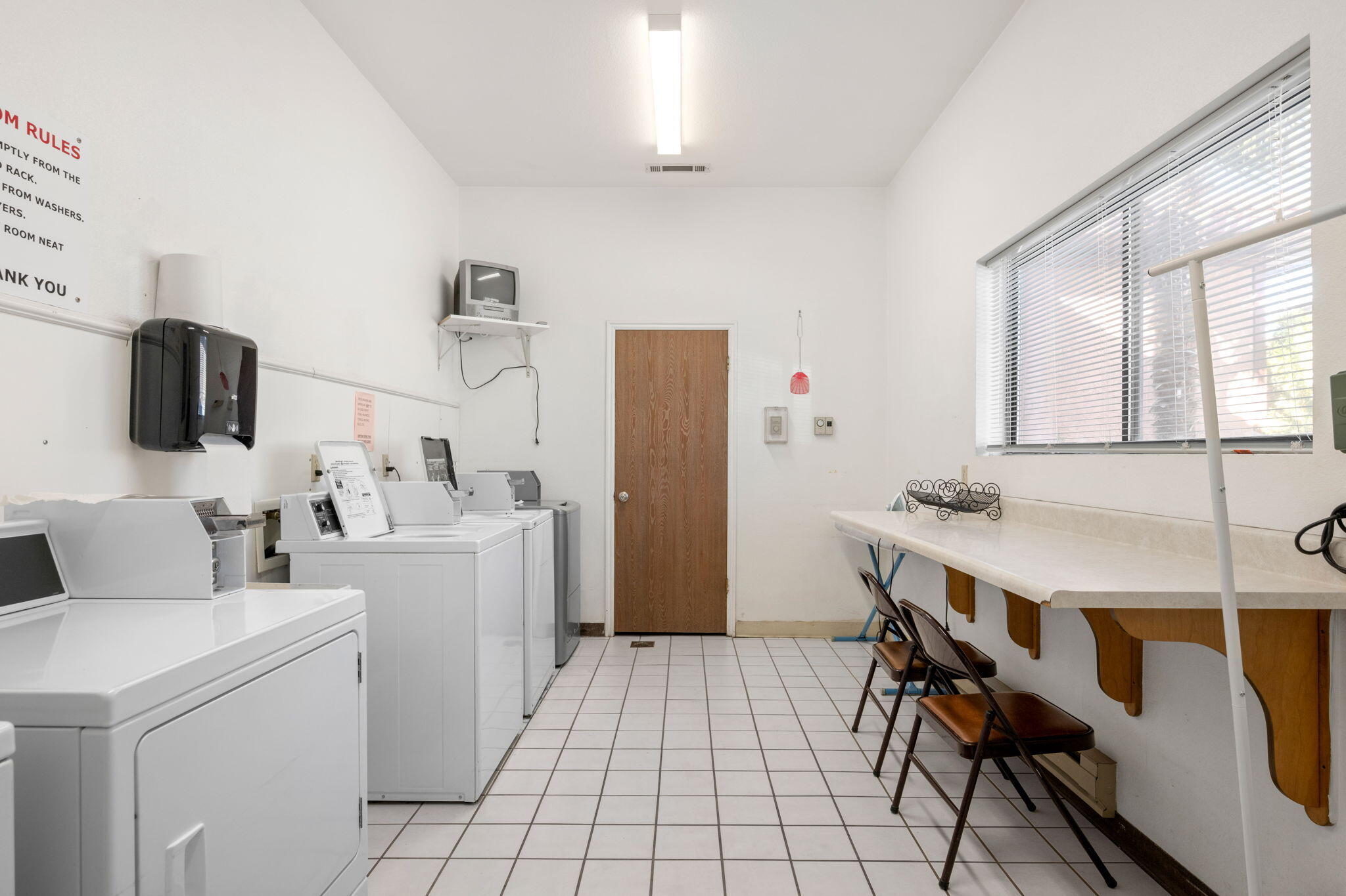 DIXIE DOWNS RV RESORT - Residential