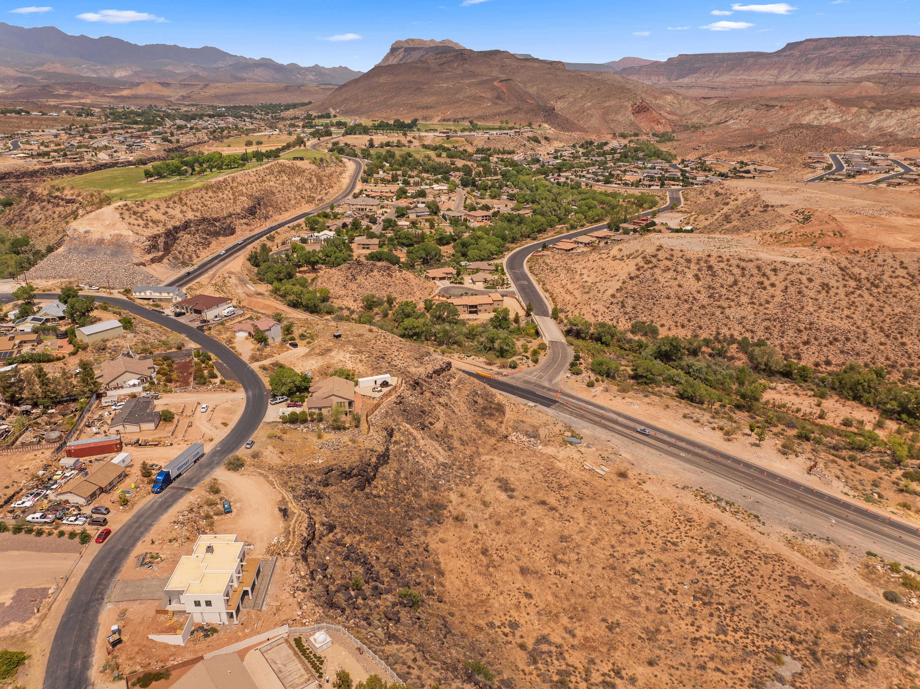 TOQUERVILLE ESTATES - Land