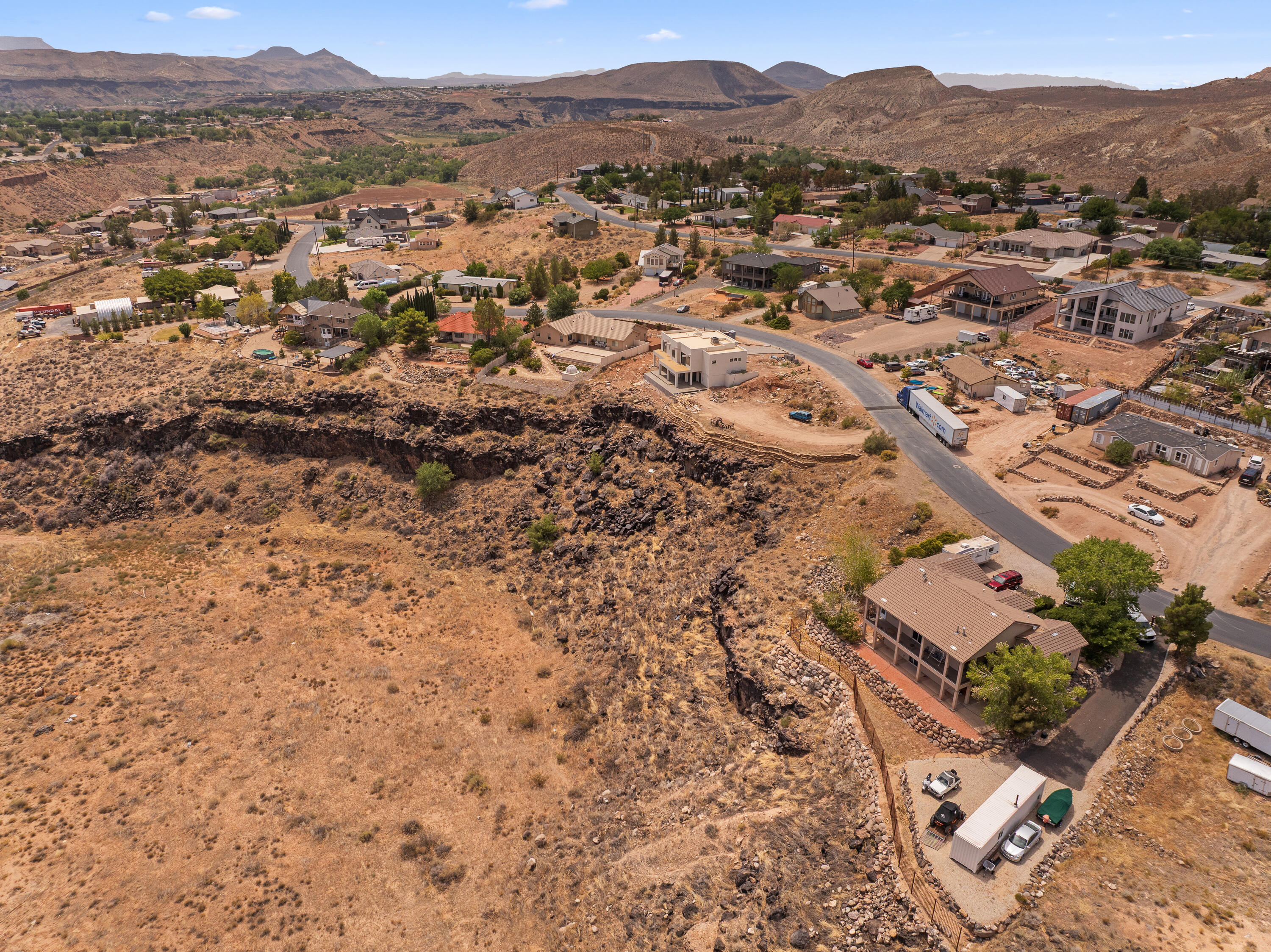 TOQUERVILLE ESTATES - Land