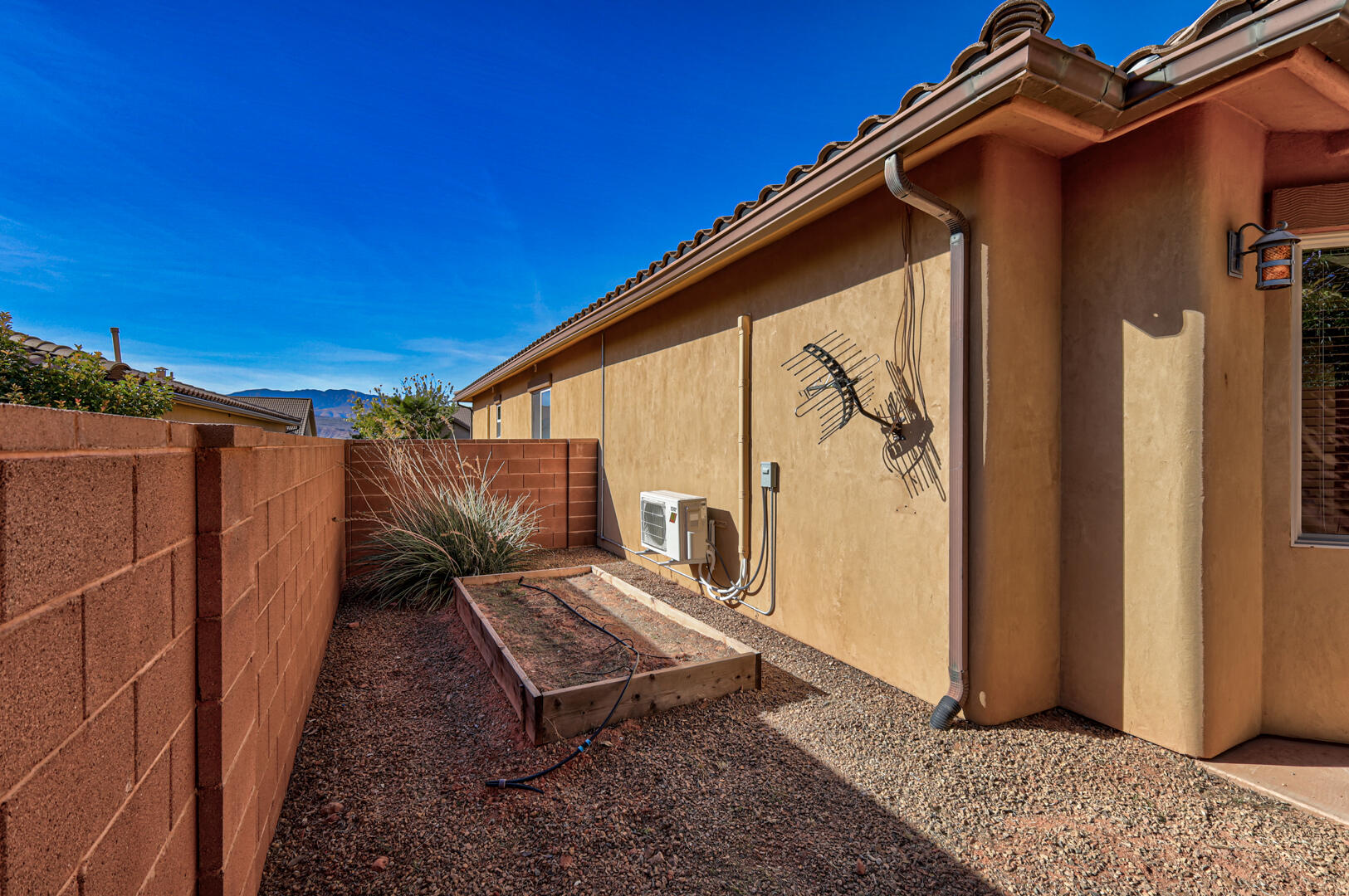 QUAIL COVE - Residential