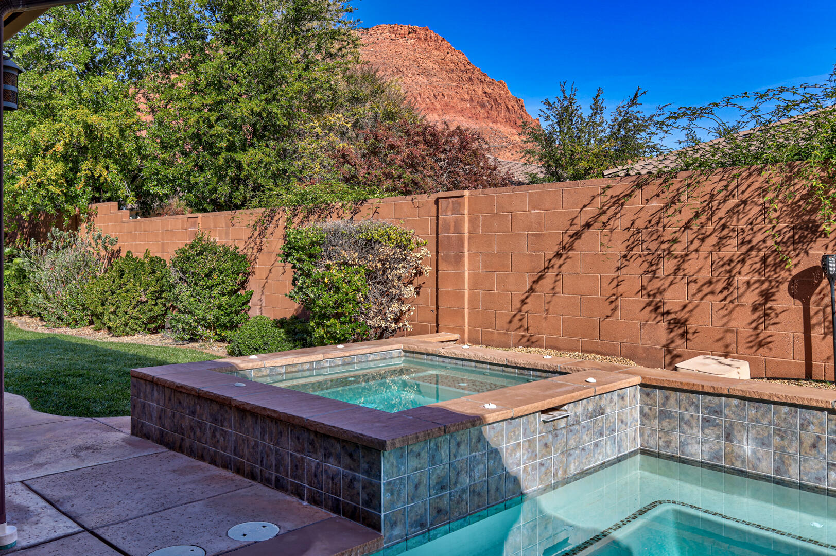 QUAIL COVE - Residential