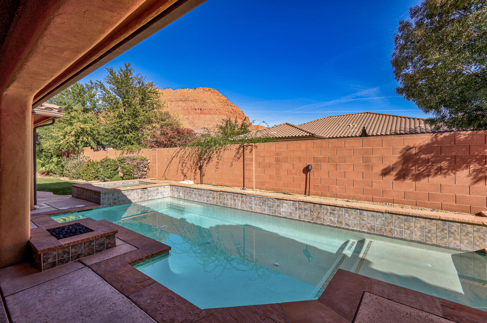 QUAIL COVE - Residential