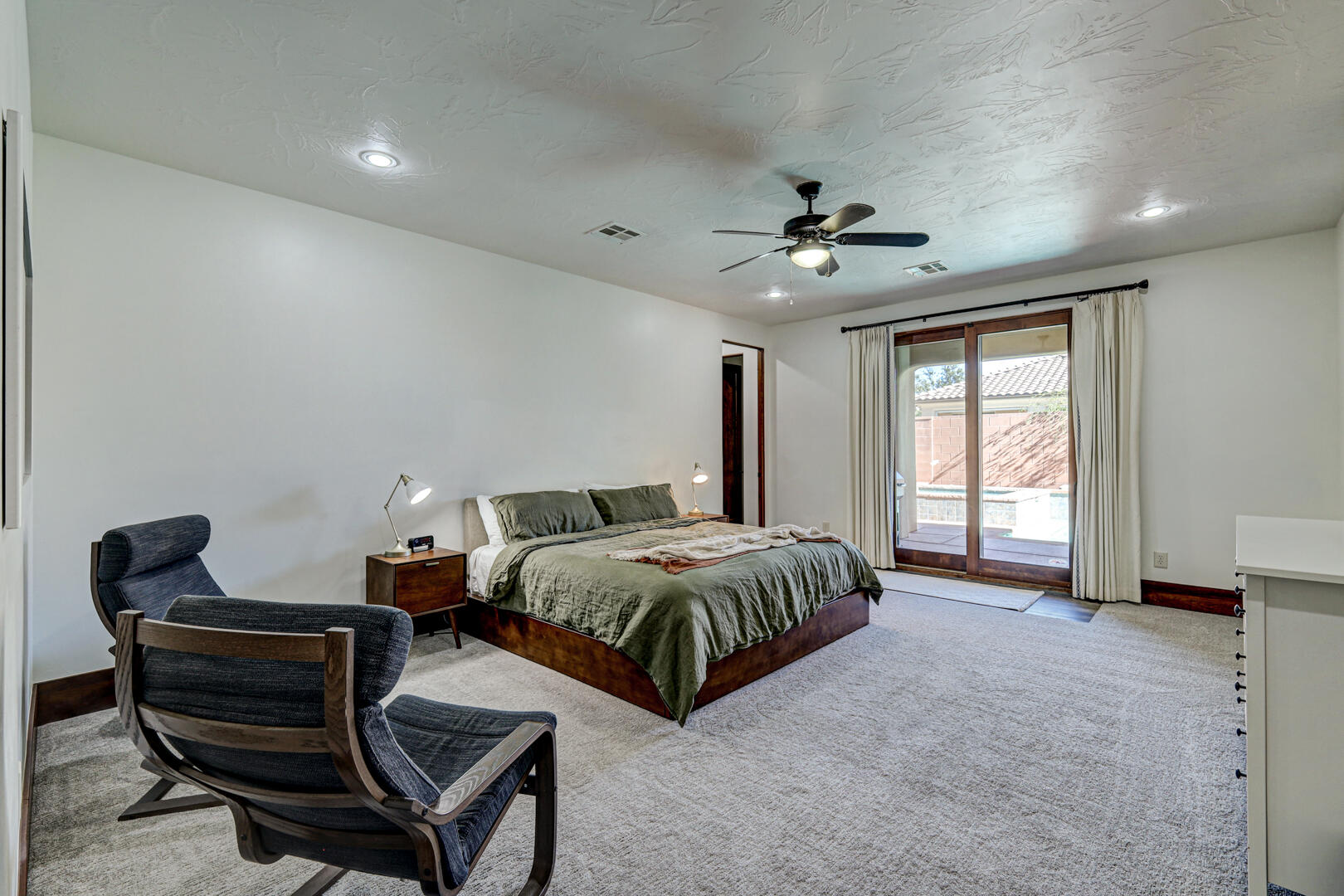 QUAIL COVE - Residential