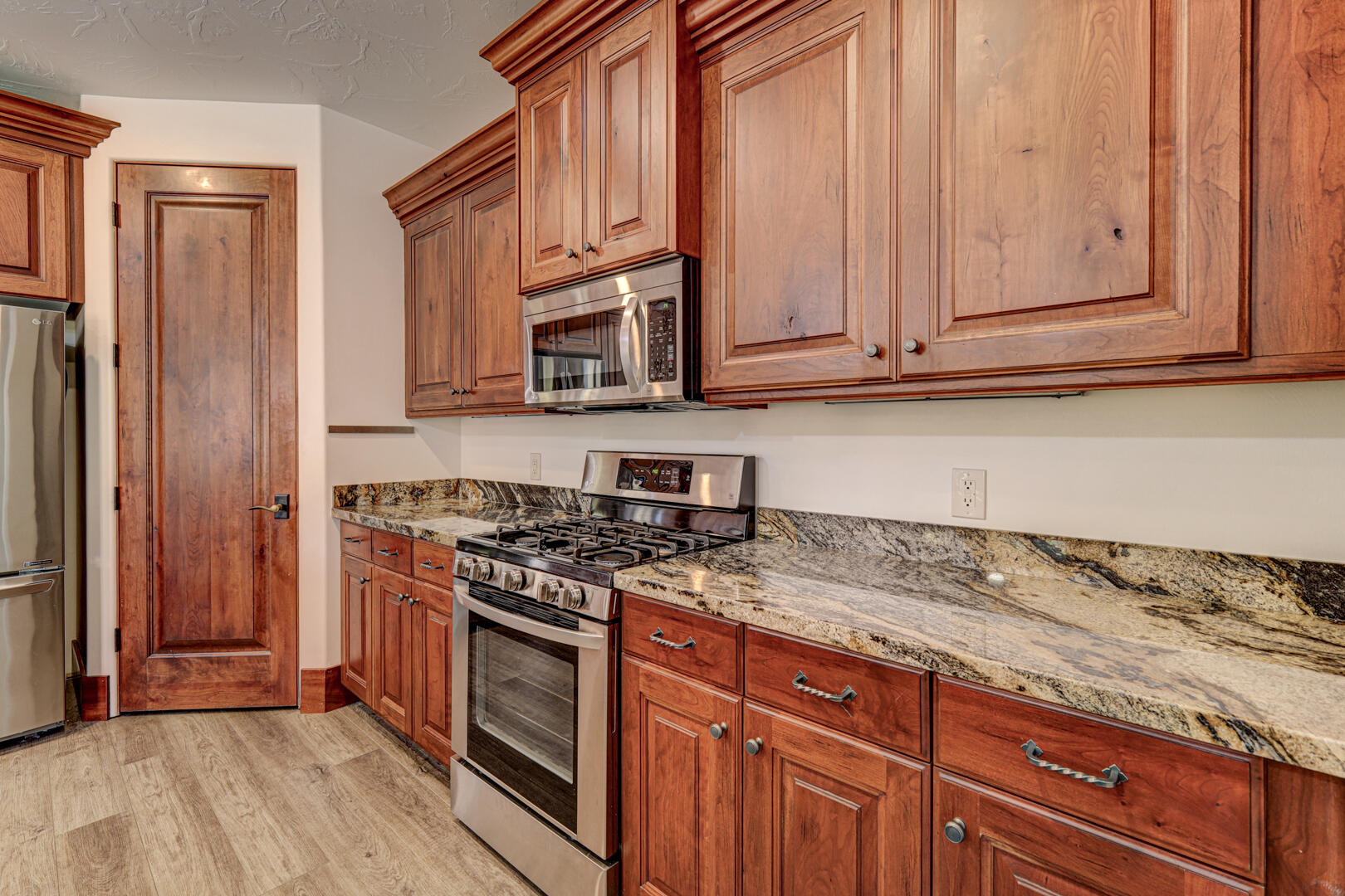 QUAIL COVE - Residential