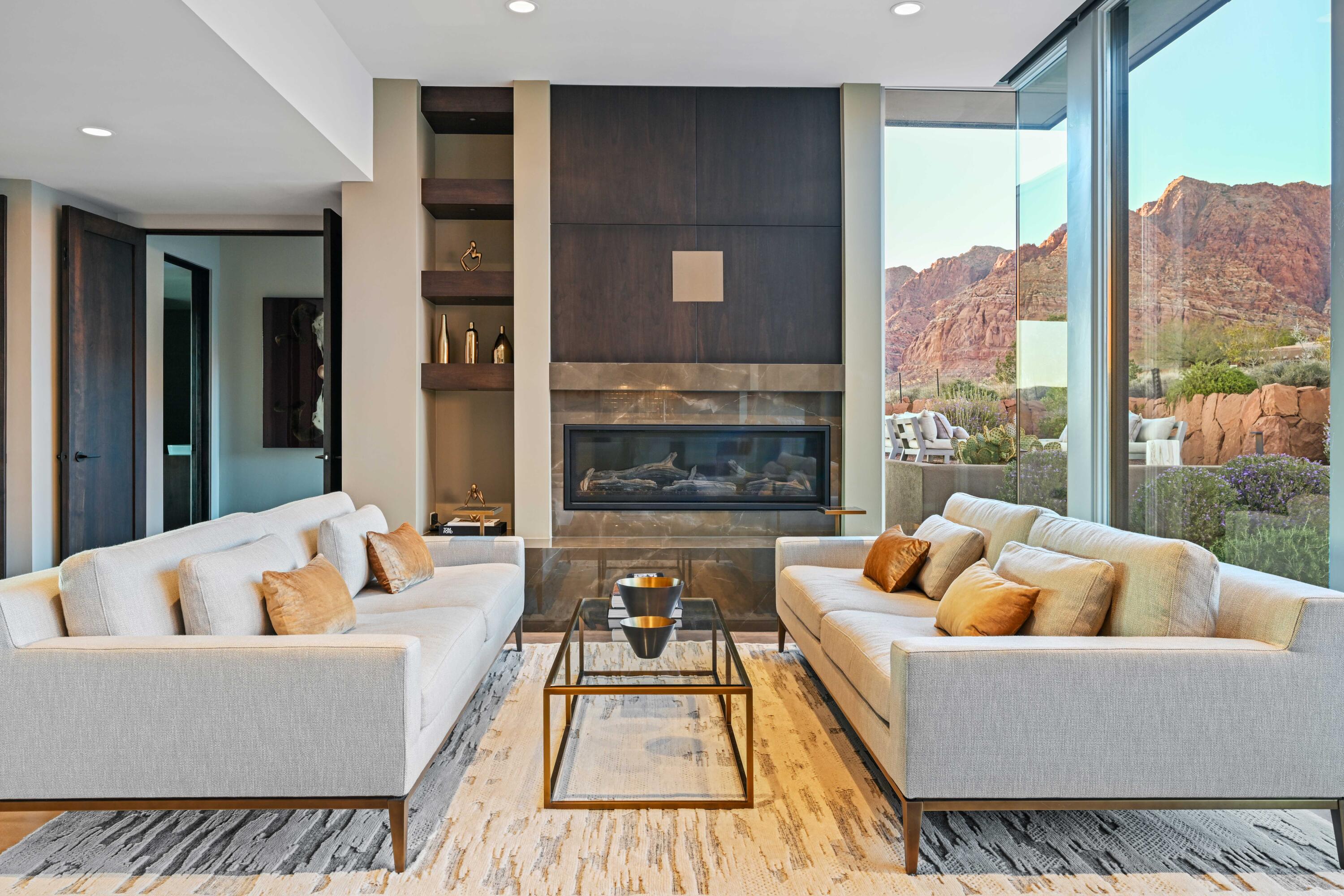 SHONTO POINT - Residential