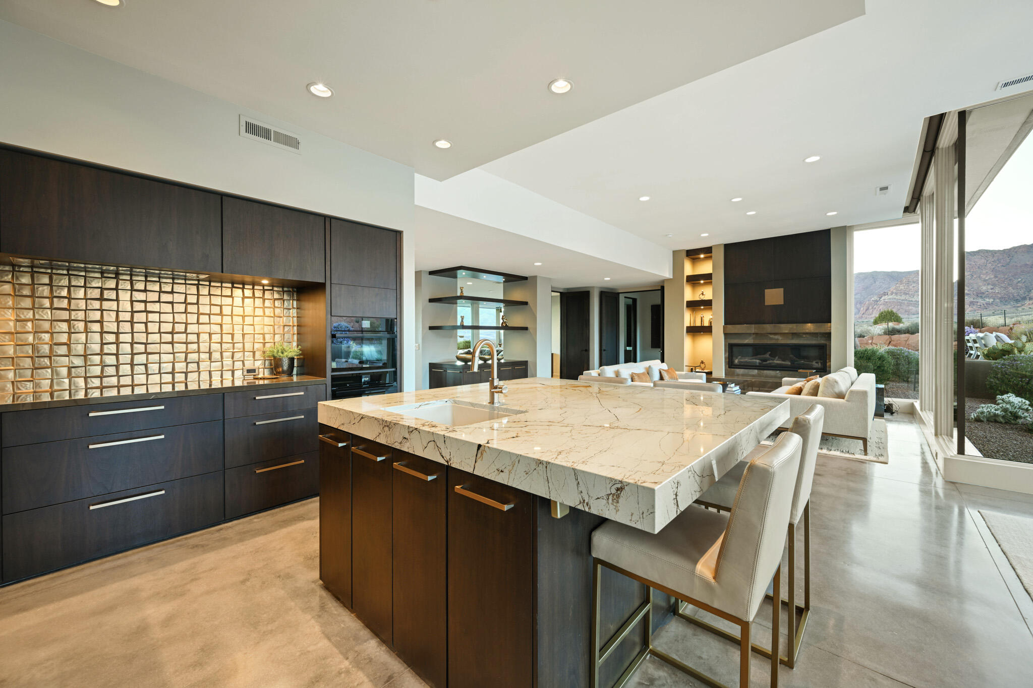 SHONTO POINT - Residential