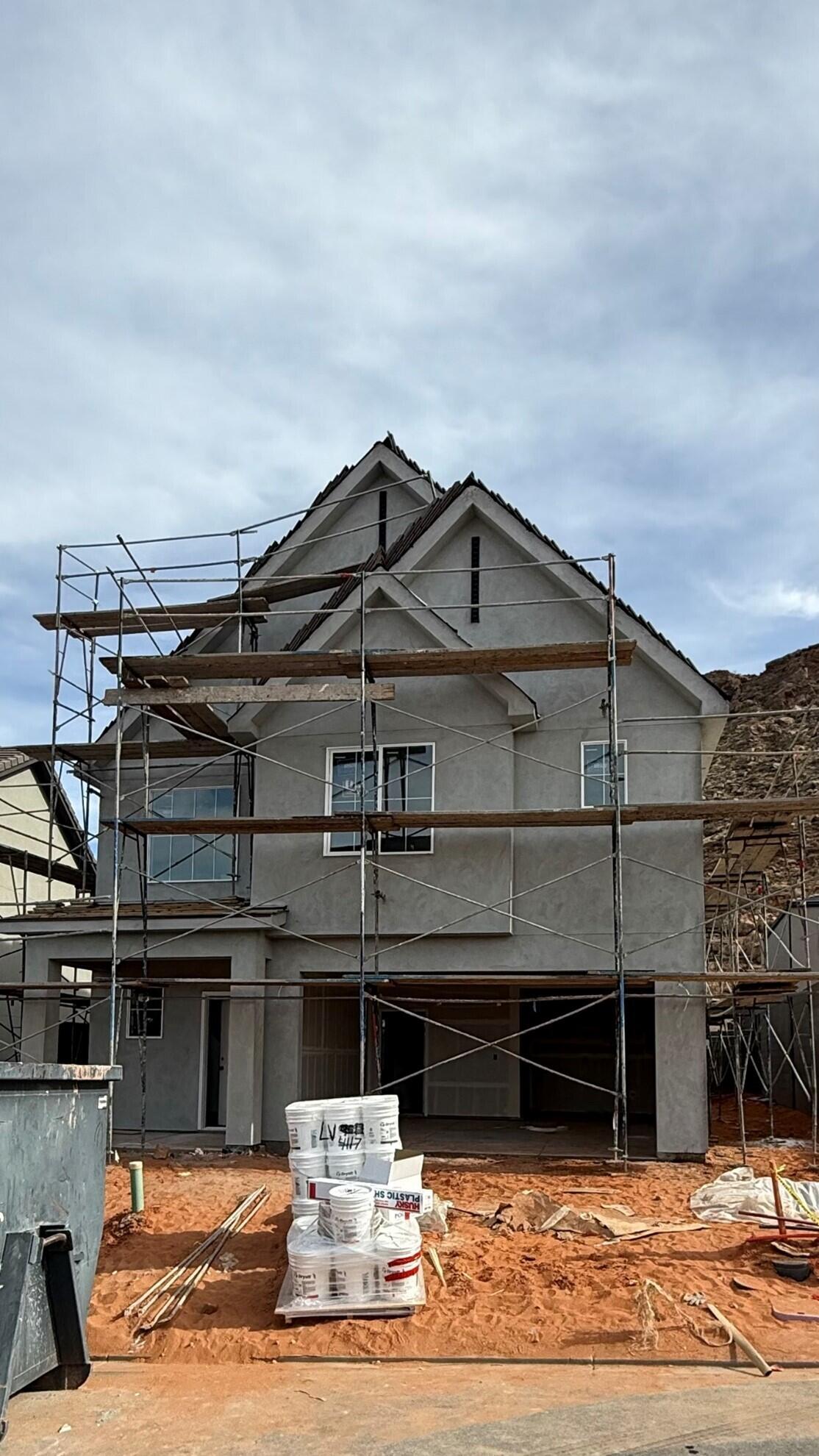 STANDING ROCK WEST AT LONG VALLEY - Residential