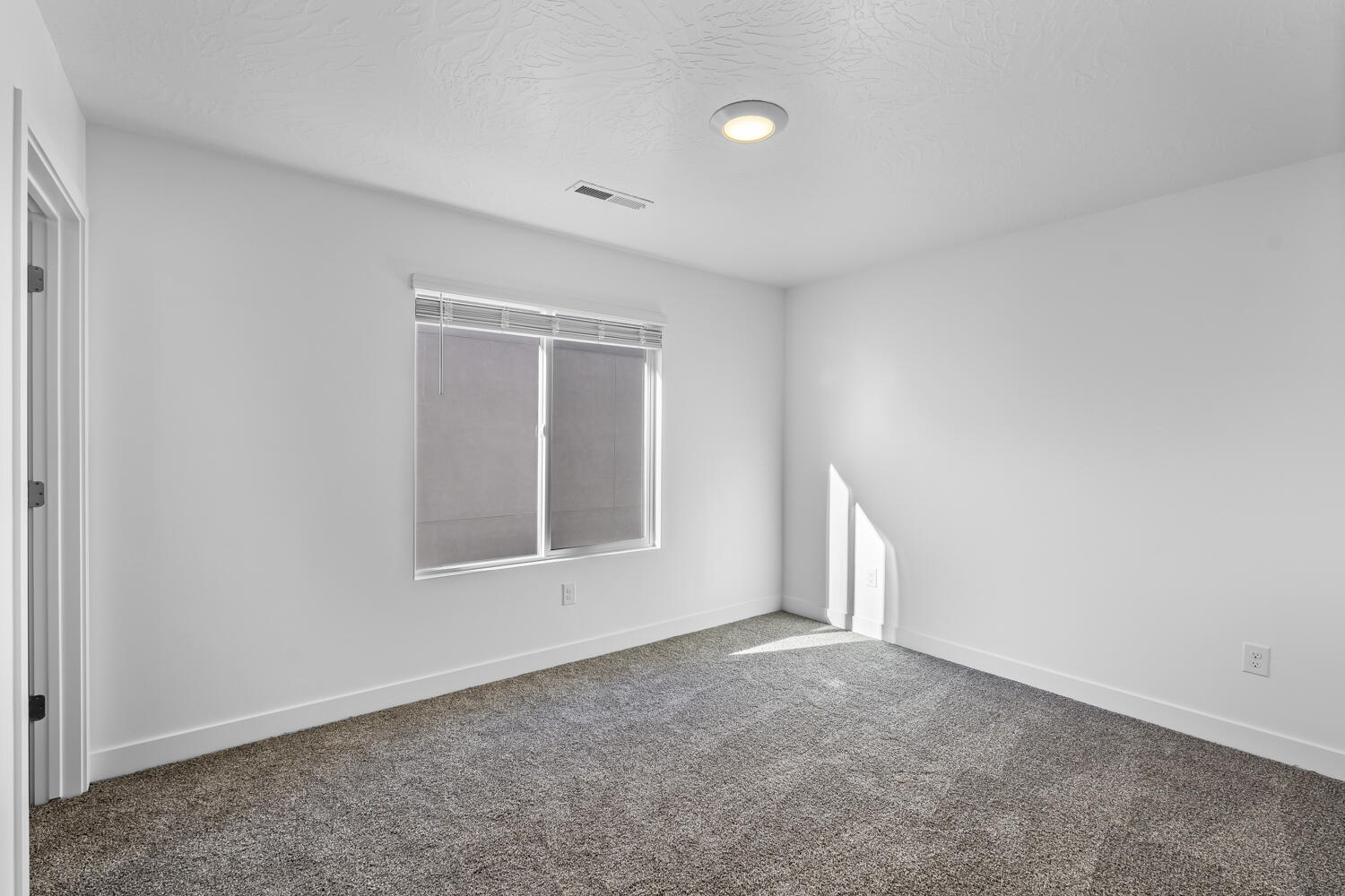 STANDING ROCK WEST AT LONG VALLEY - Residential