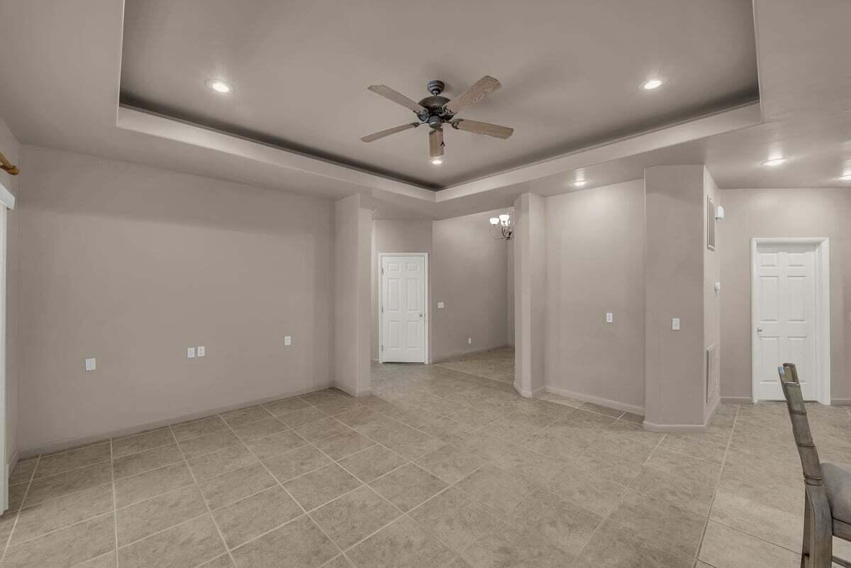 RIVER CREST TOWNHOMES - Residential