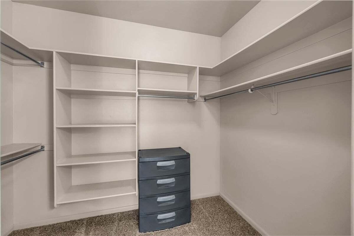 RIVER CREST TOWNHOMES - Residential