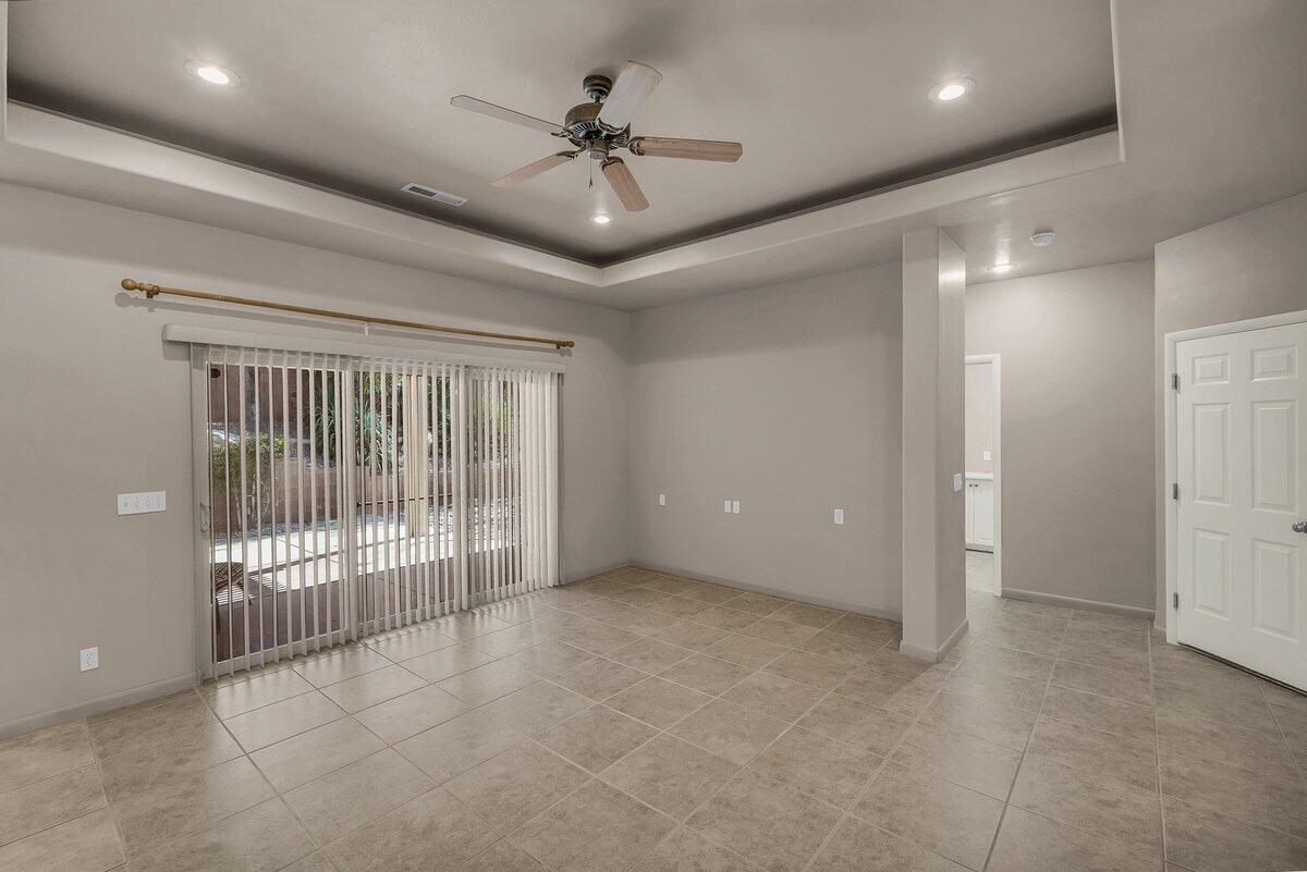 RIVER CREST TOWNHOMES - Residential