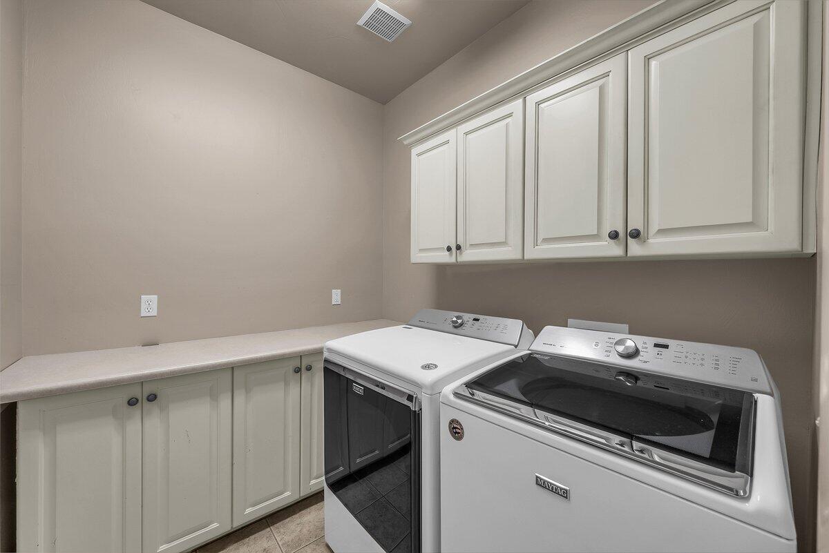 RIVER CREST TOWNHOMES - Residential