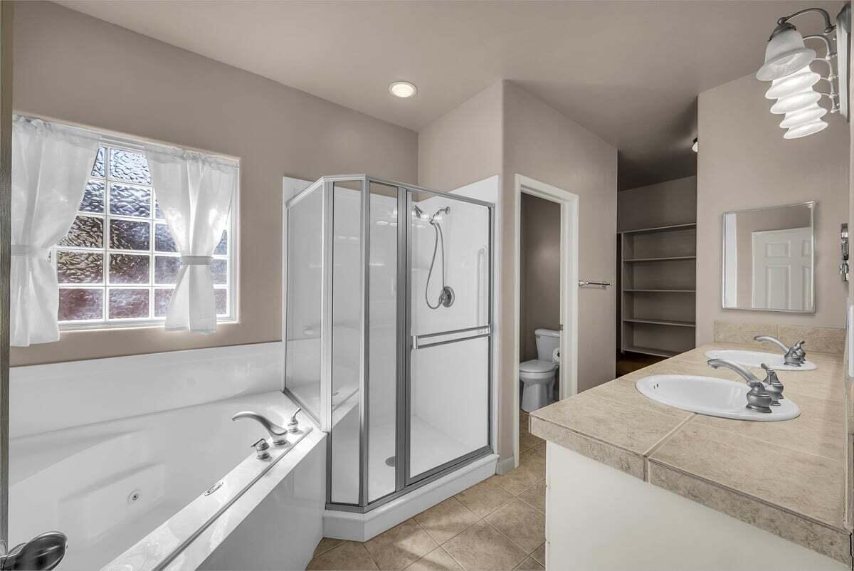 RIVER CREST TOWNHOMES - Residential