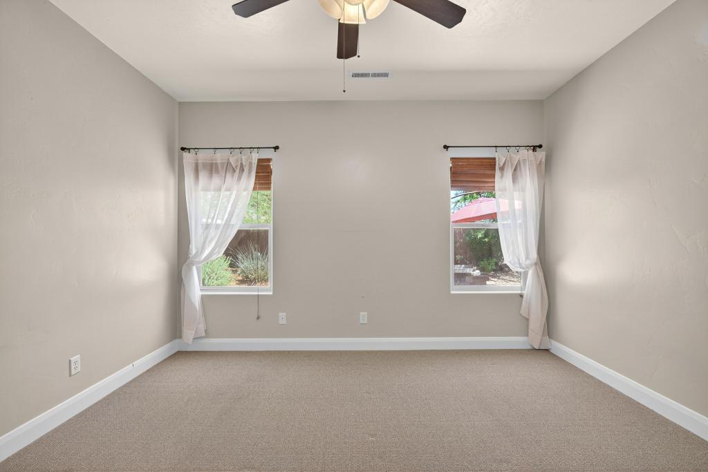 SIENNA HEIGHTS - Residential