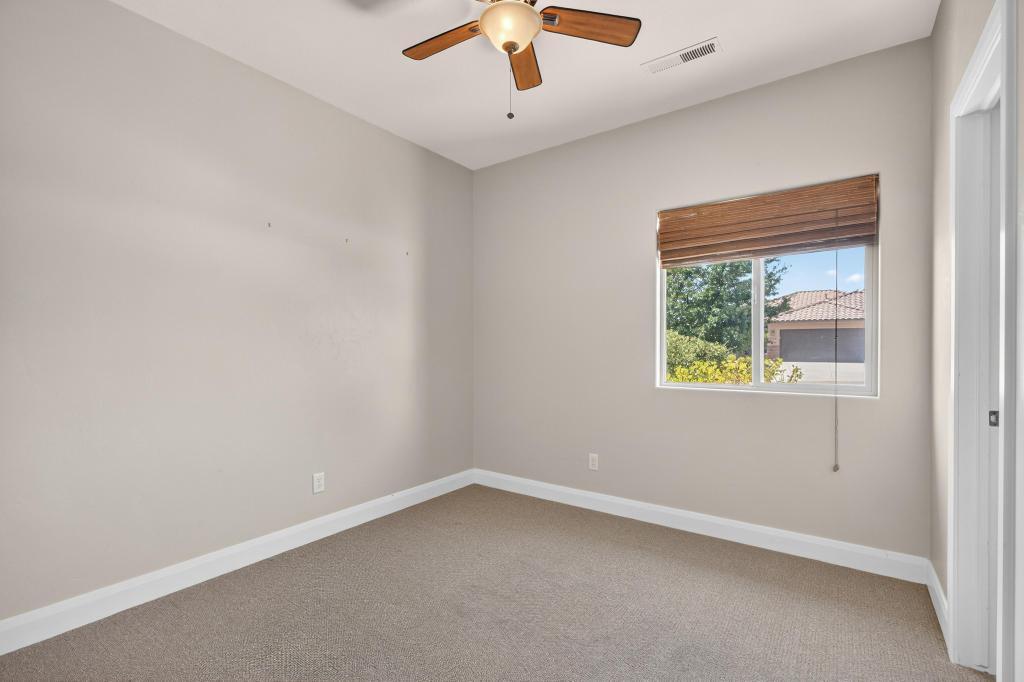 SIENNA HEIGHTS - Residential