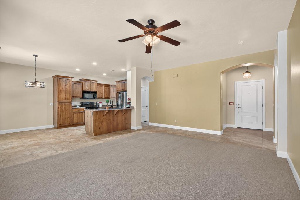 SIENNA HEIGHTS - Residential