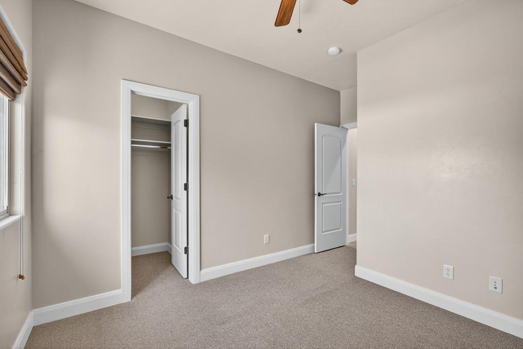 SIENNA HEIGHTS - Residential