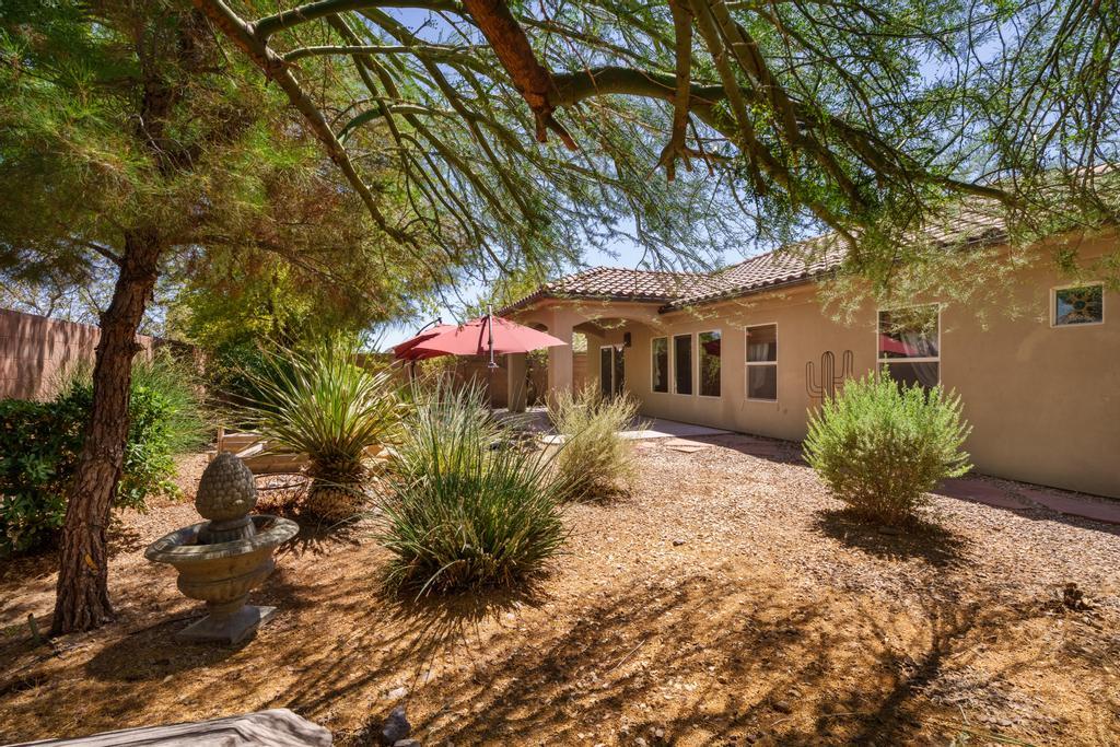 SIENNA HEIGHTS - Residential