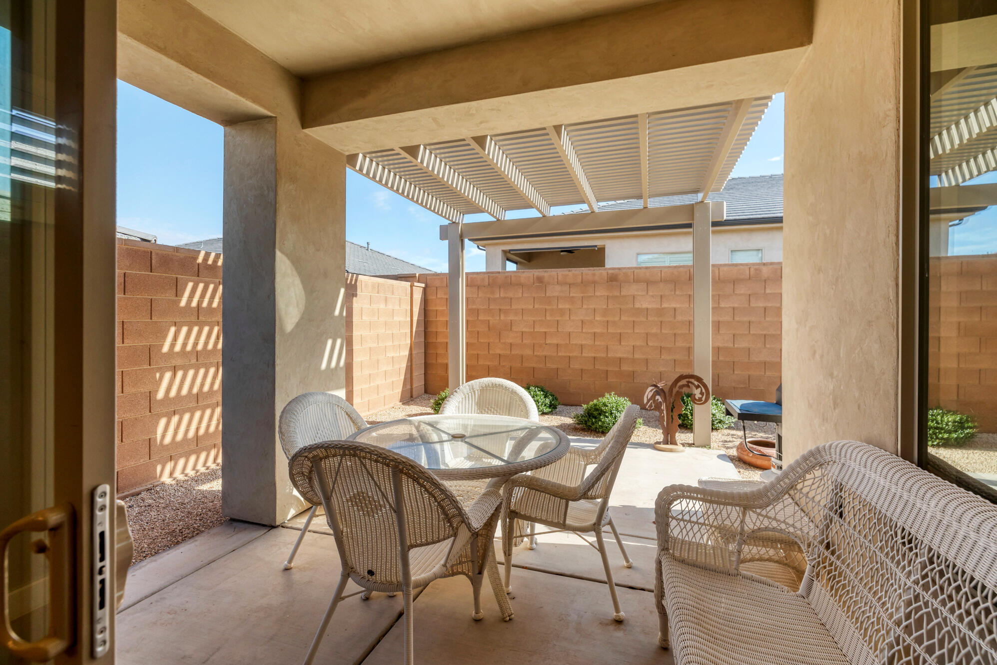 VILLAS AT SUN RIVER - Residential