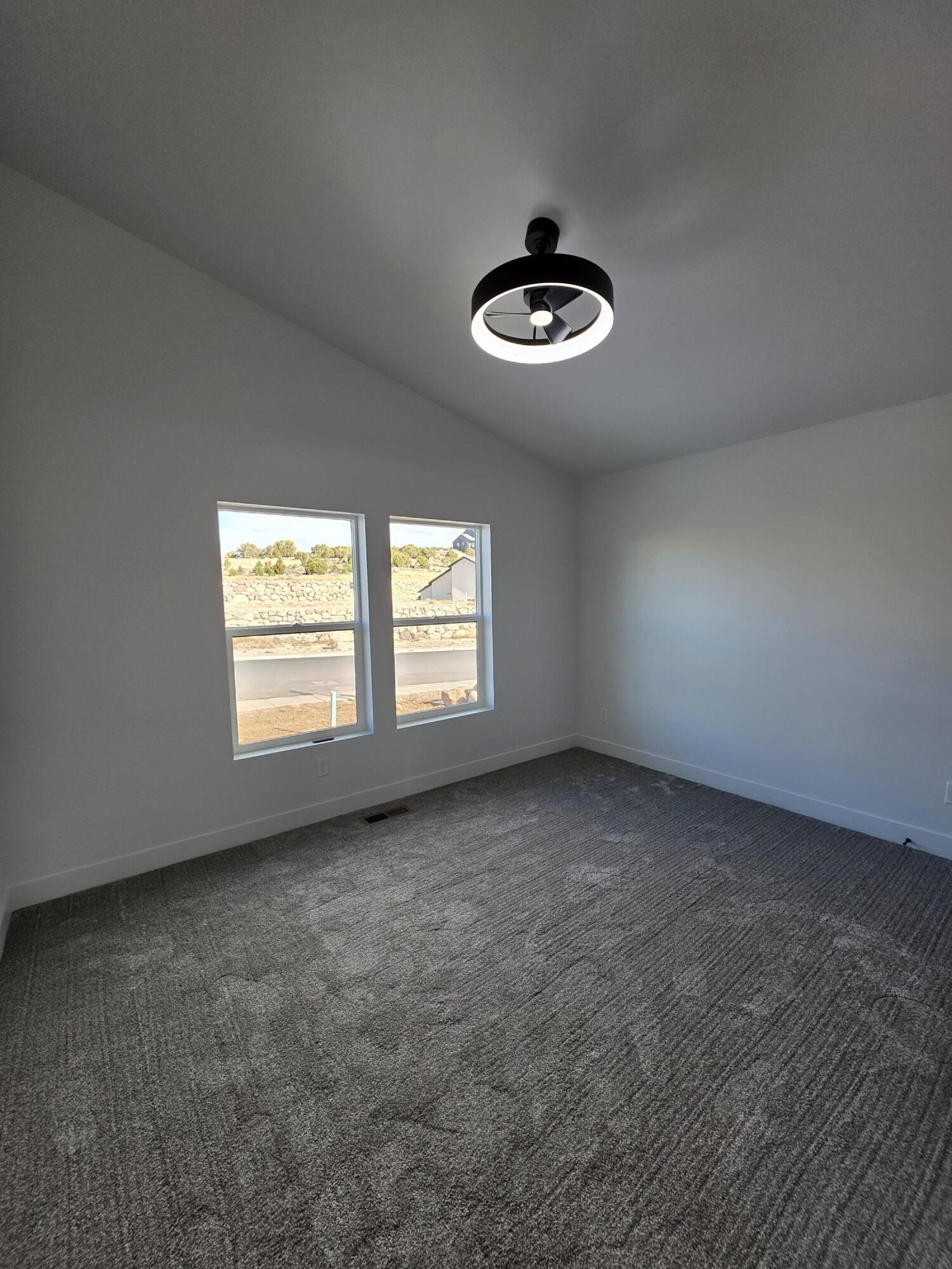 SADDLE BACK RIDGE - Residential