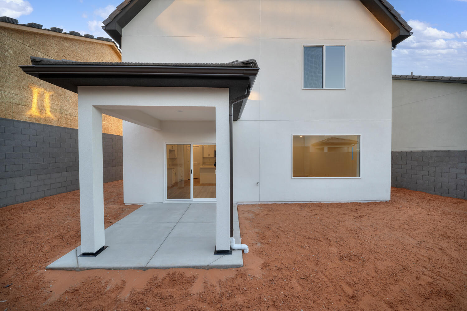 STANDING ROCK EAST AT LONG VALLEY - Residential