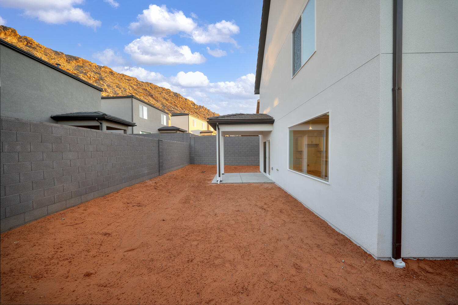 STANDING ROCK EAST AT LONG VALLEY - Residential