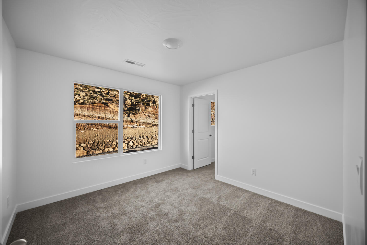 STANDING ROCK EAST AT LONG VALLEY - Residential