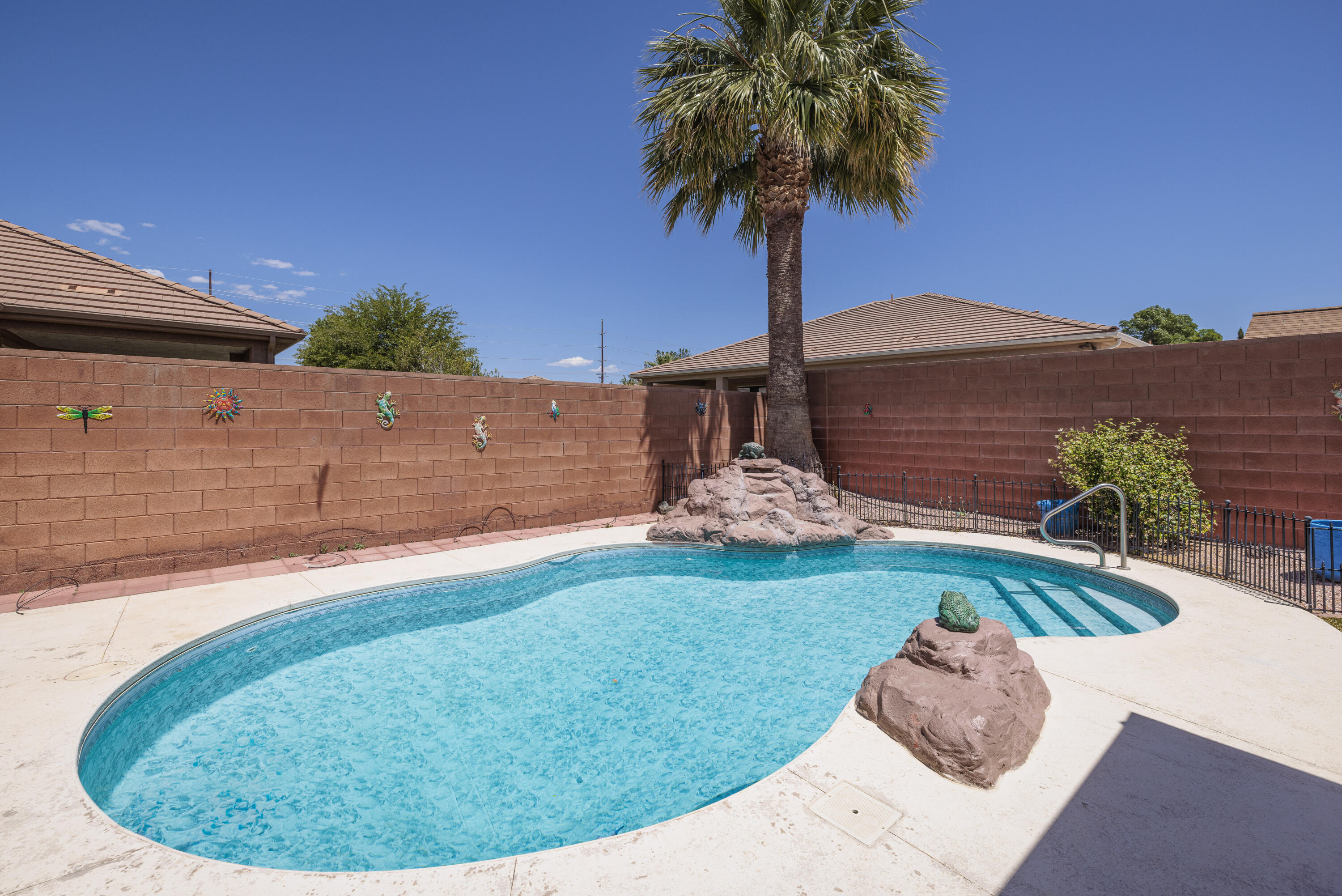 SKY RIDGE HOMESITES - Residential