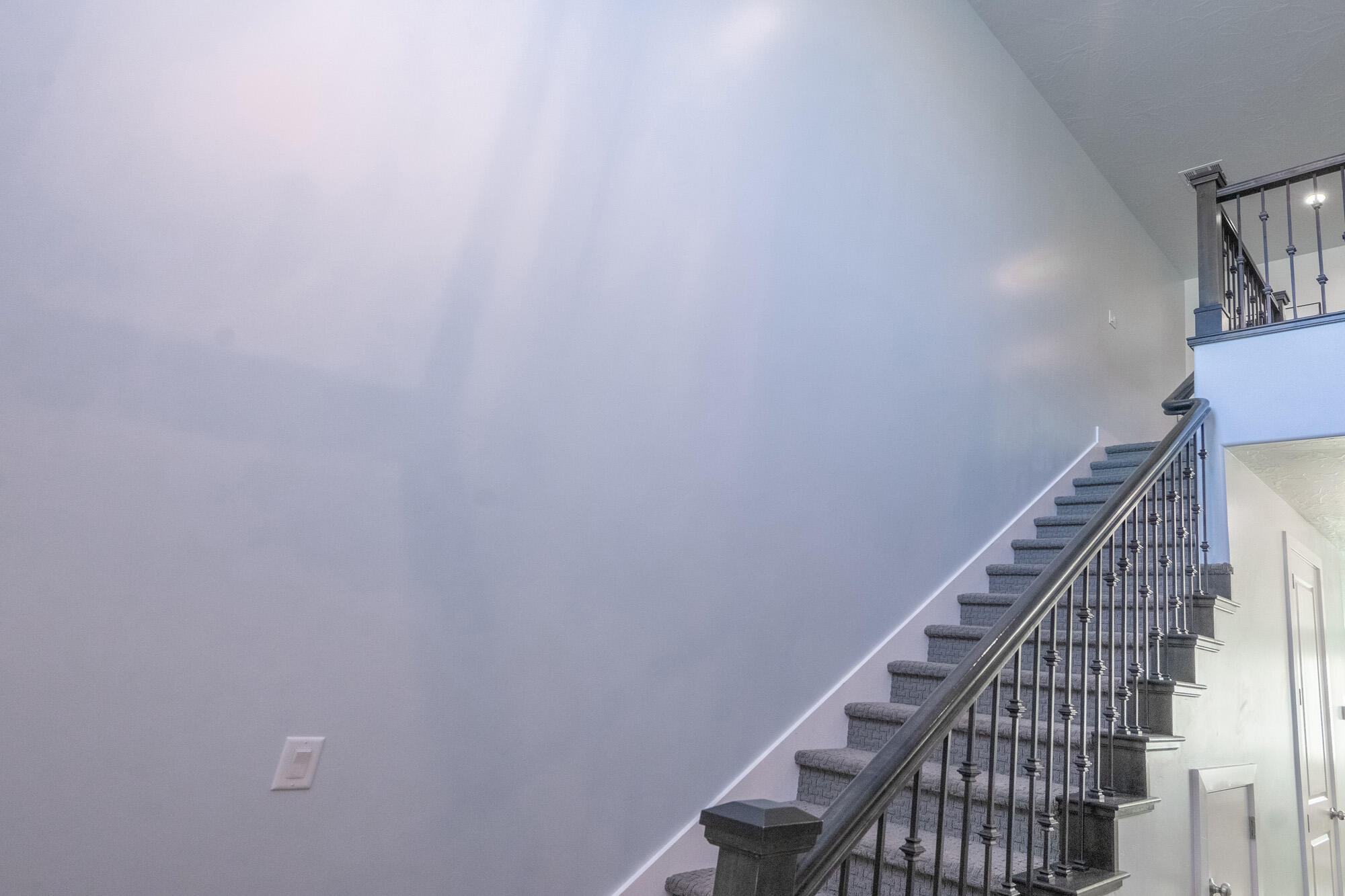 ESCAPES AT THE LEDGES - Residential