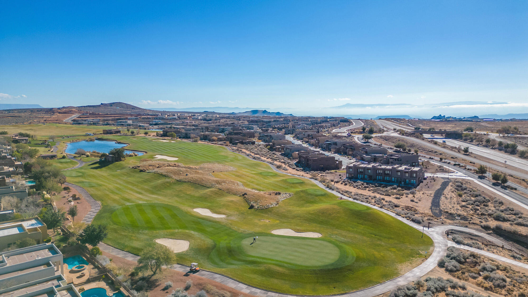 ESCAPES AT THE LEDGES - Residential