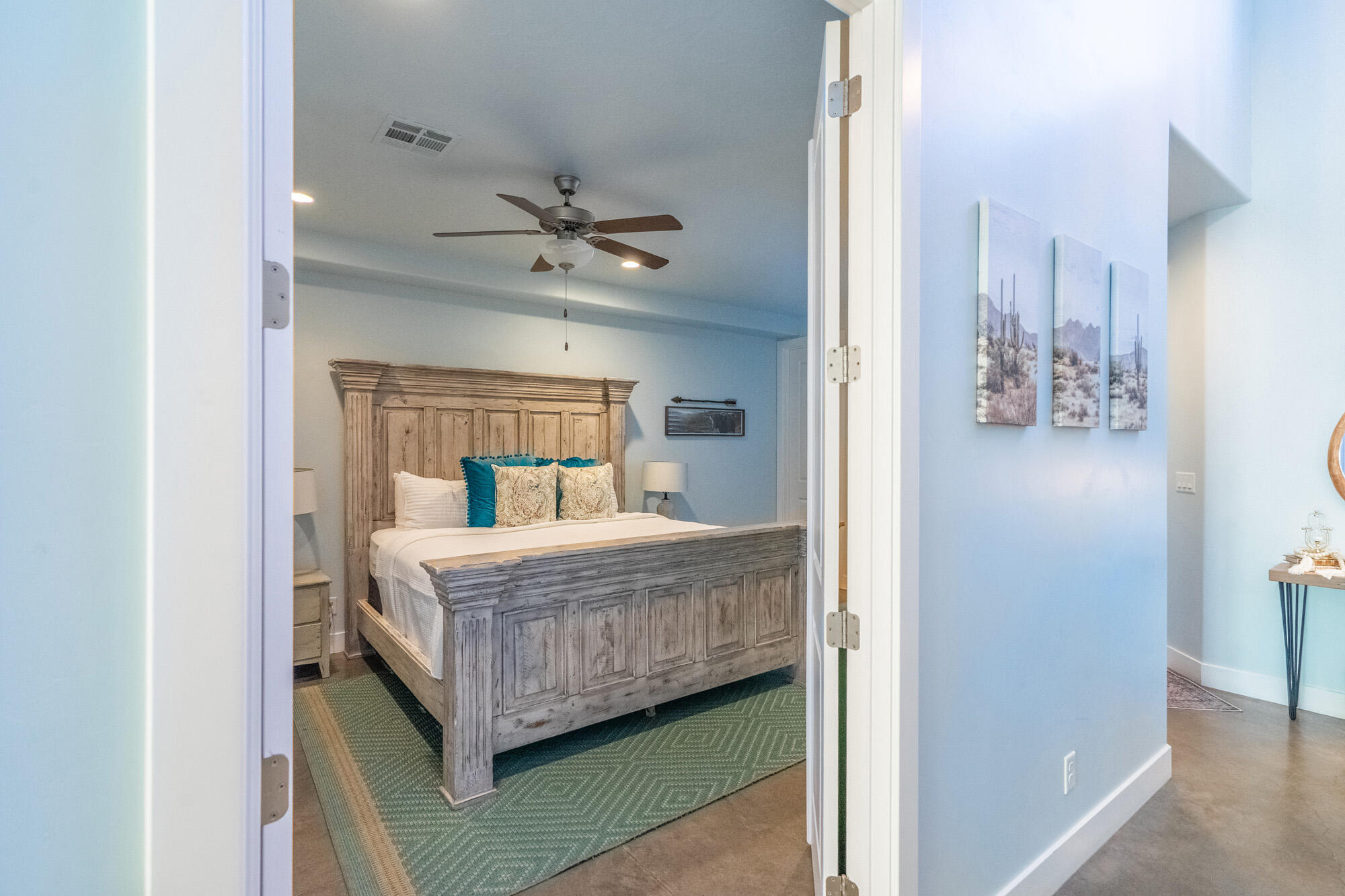 ESCAPES AT THE LEDGES - Residential