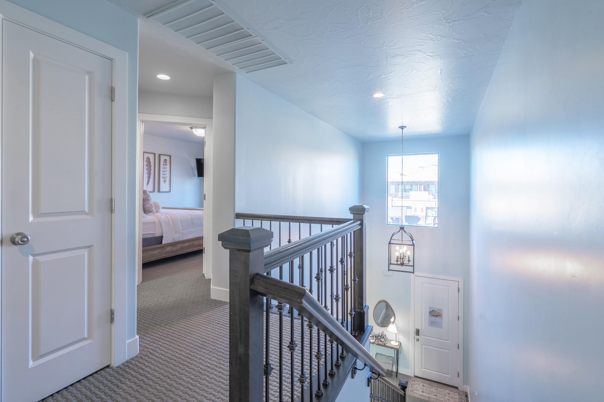 ESCAPES AT THE LEDGES - Residential