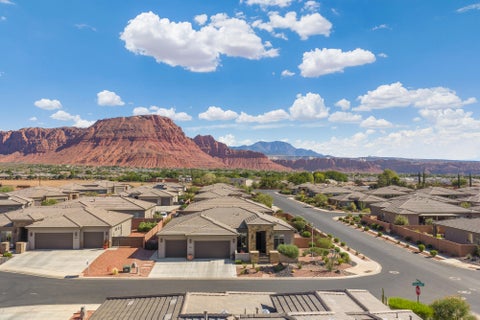 Tiny photo for 534 W Fitness Way, Ivins, UT 84738 (MLS # 26-275865)