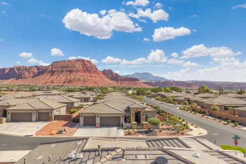 Tiny photo for 534 W Fitness Way, Ivins, UT 84738 (MLS # 26-275865)