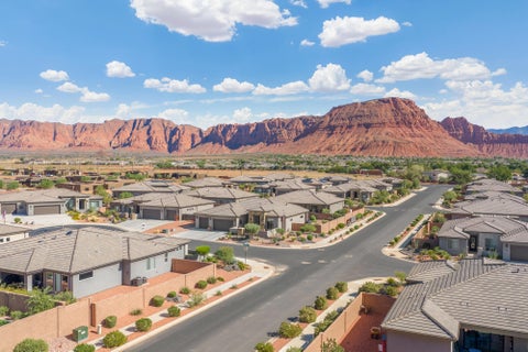 Tiny photo for 534 W Fitness Way, Ivins, UT 84738 (MLS # 26-275865)