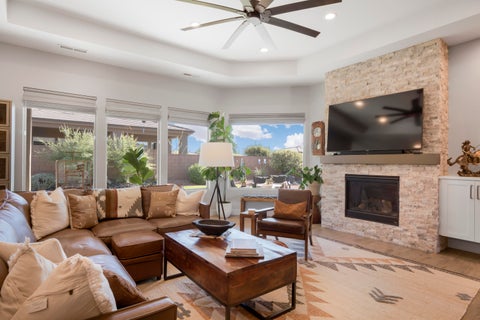 Tiny photo for 534 W Fitness Way, Ivins, UT 84738 (MLS # 26-275865)