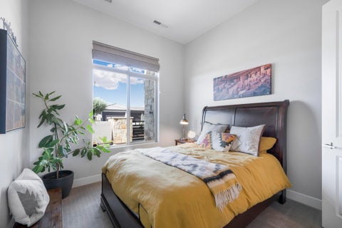 Tiny photo for 534 W Fitness Way, Ivins, UT 84738 (MLS # 26-275865)