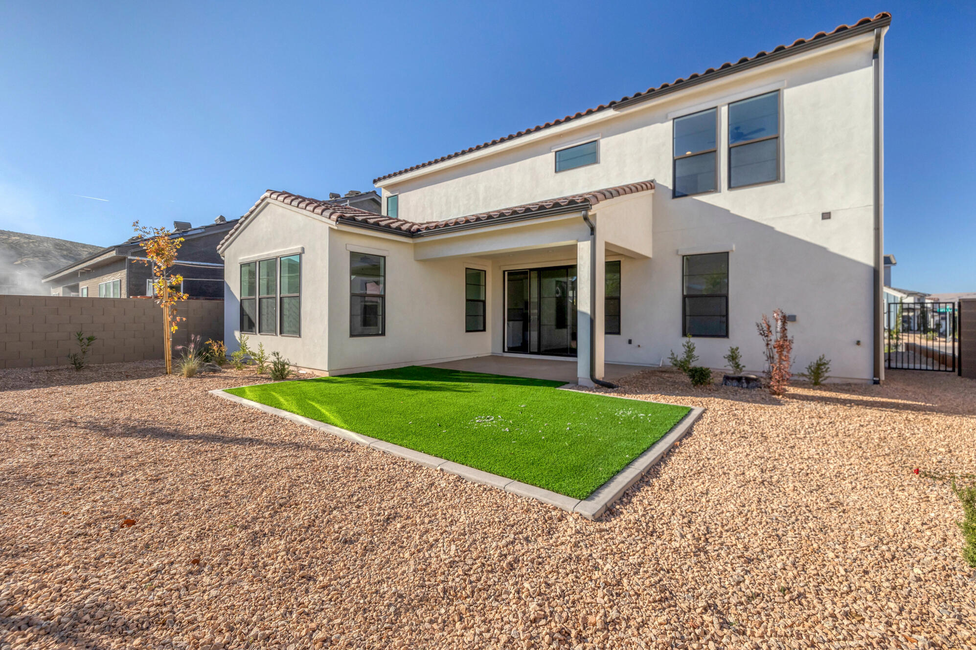 AVENIDAS AT HIDDEN VALLEY - Residential