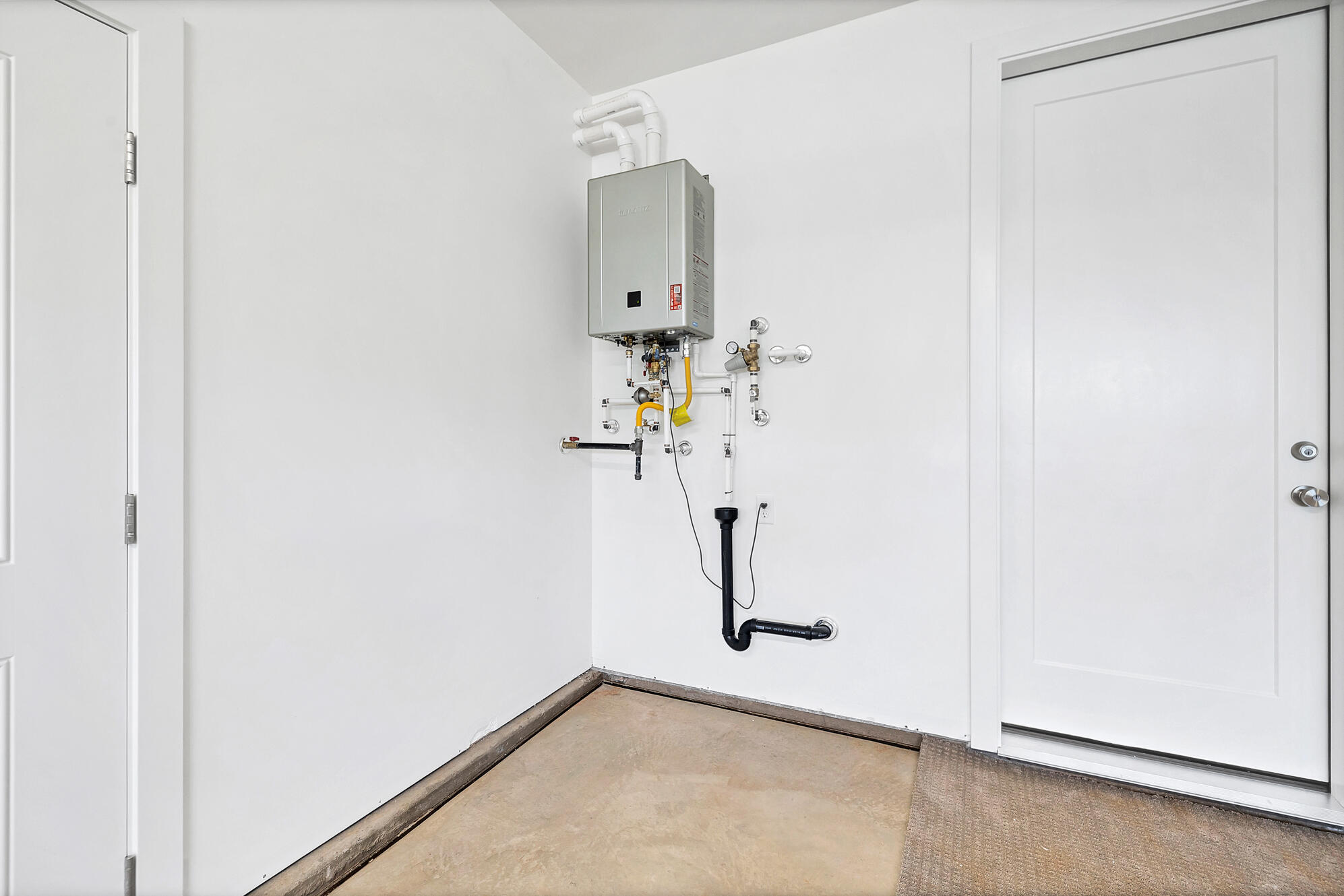 AVENIDAS AT HIDDEN VALLEY - Residential