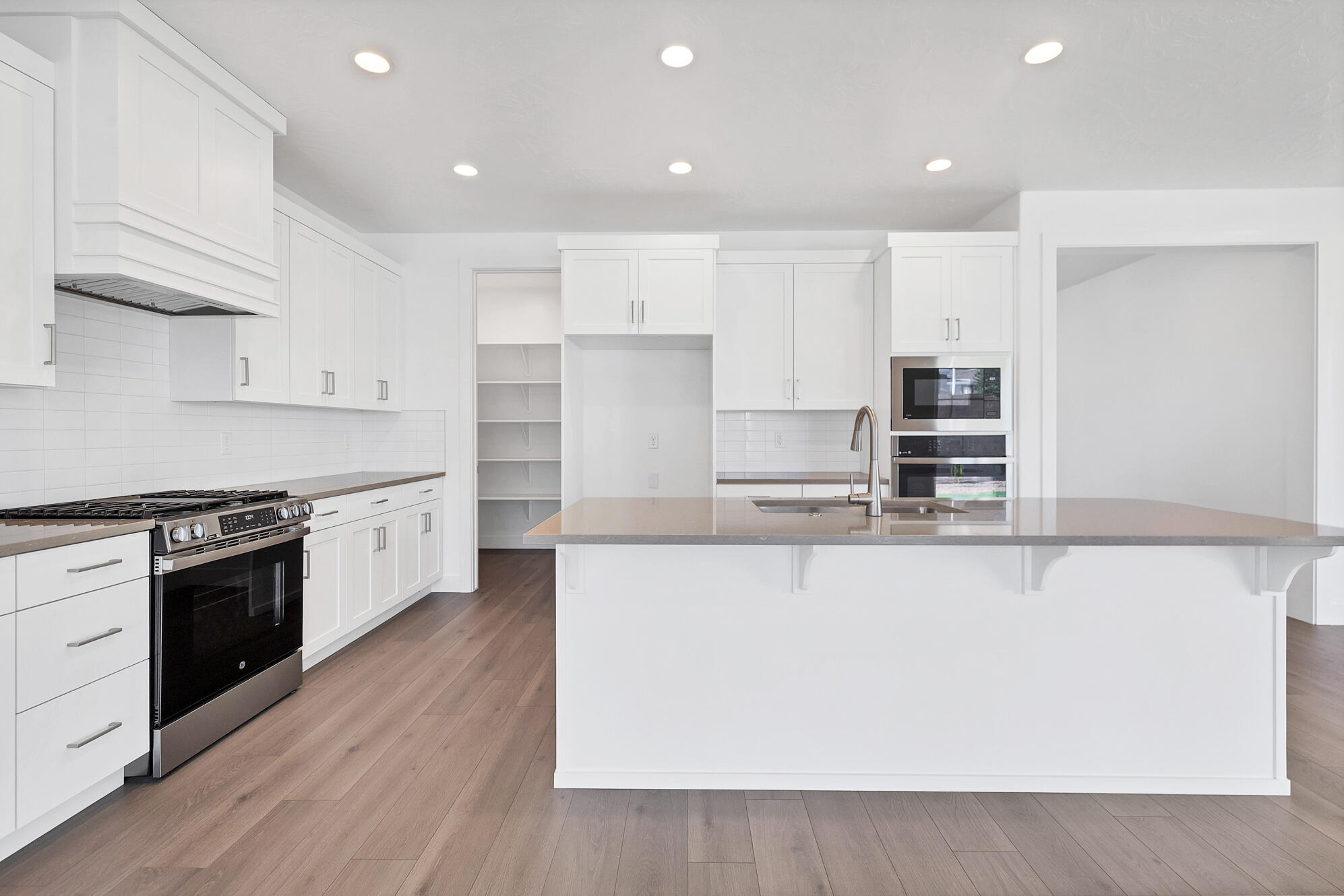 AVENIDAS AT HIDDEN VALLEY - Residential