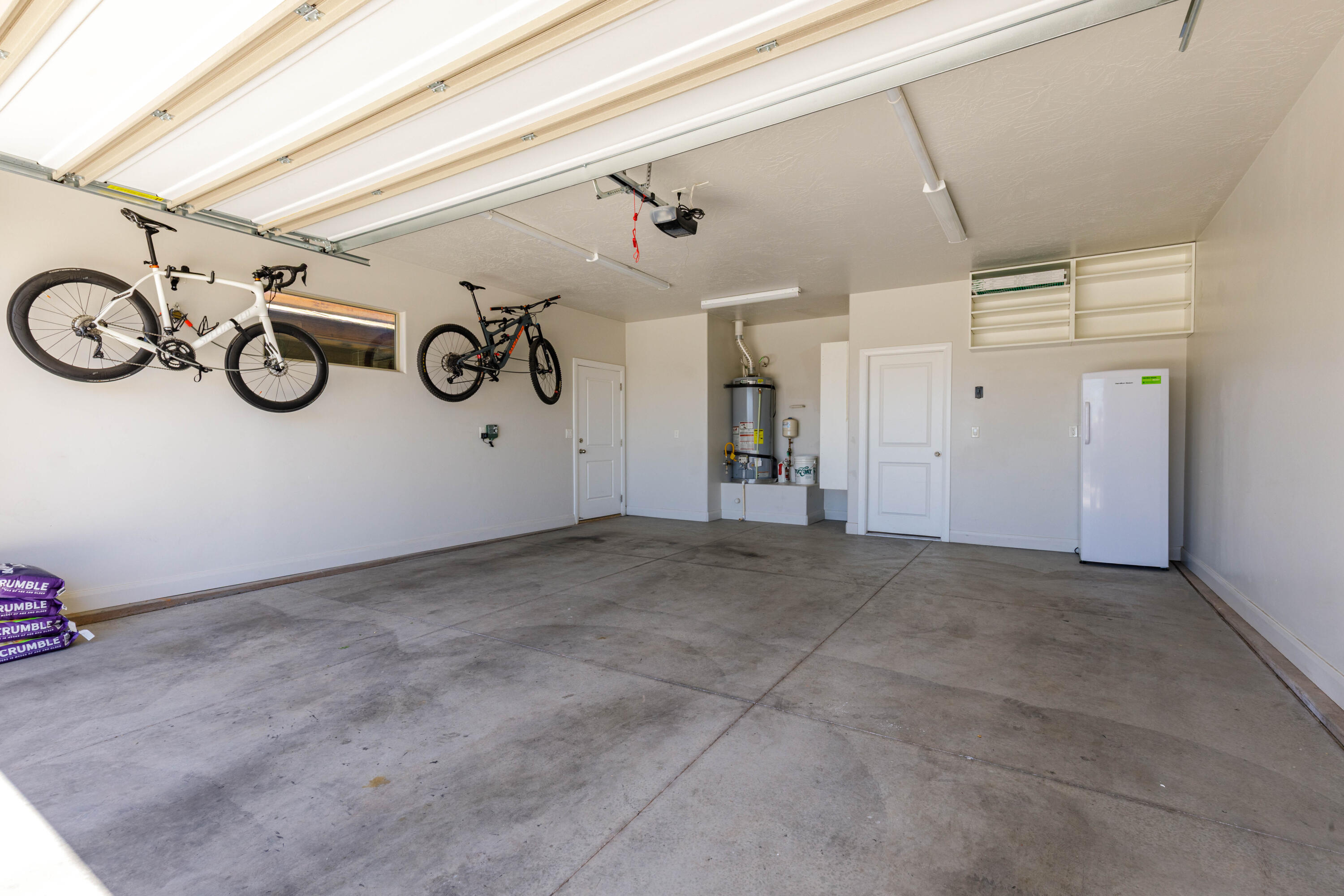 MEADOW POINTE - Residential