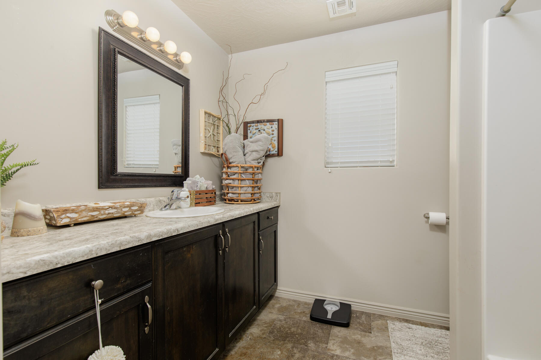 MULBERRY ESTATES - Residential