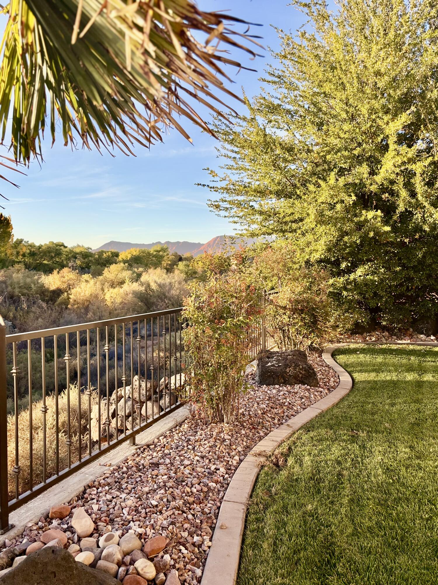 TWIN CREEKS AT STONEBRIDGE - Residential