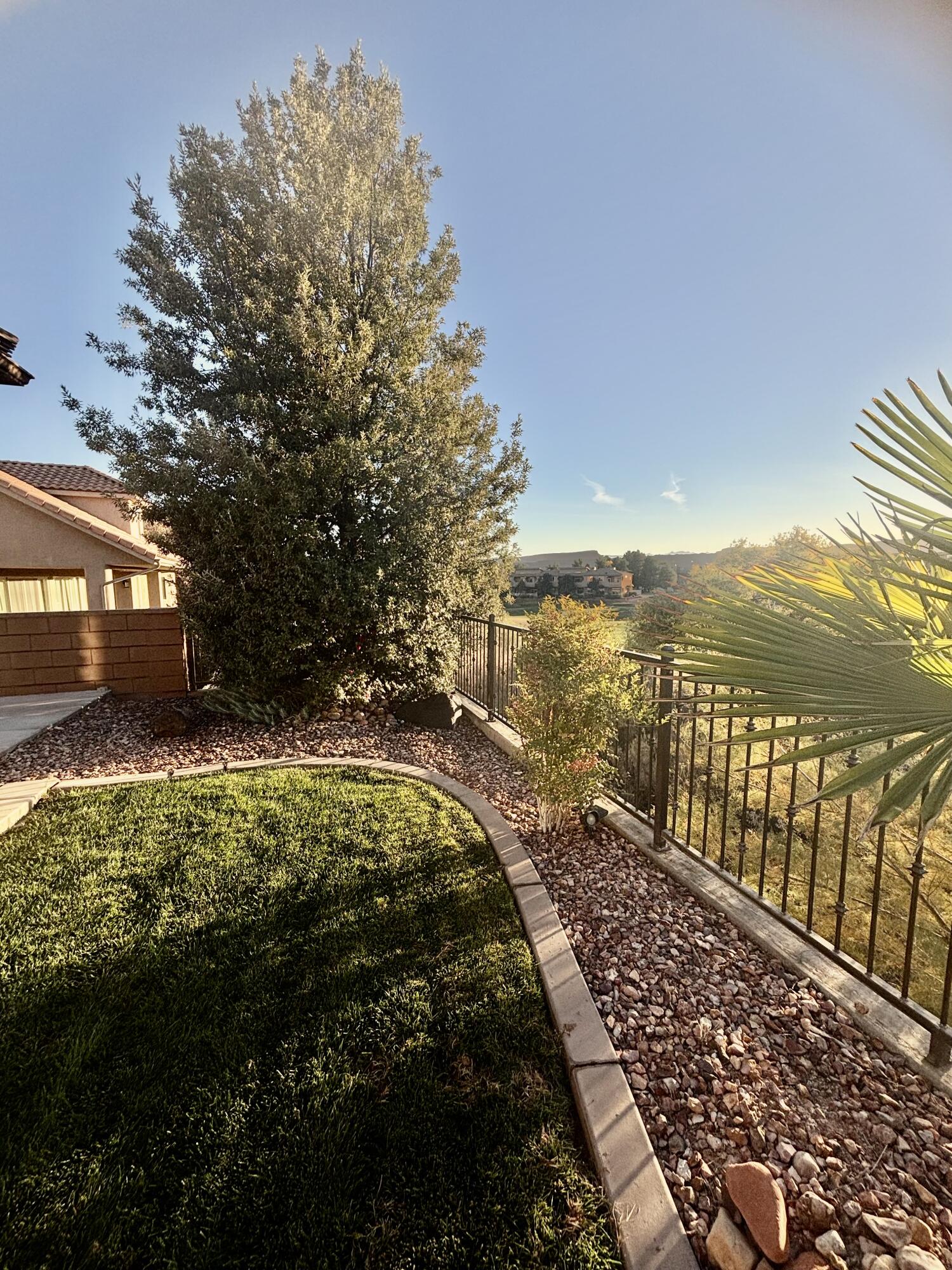 TWIN CREEKS AT STONEBRIDGE - Residential