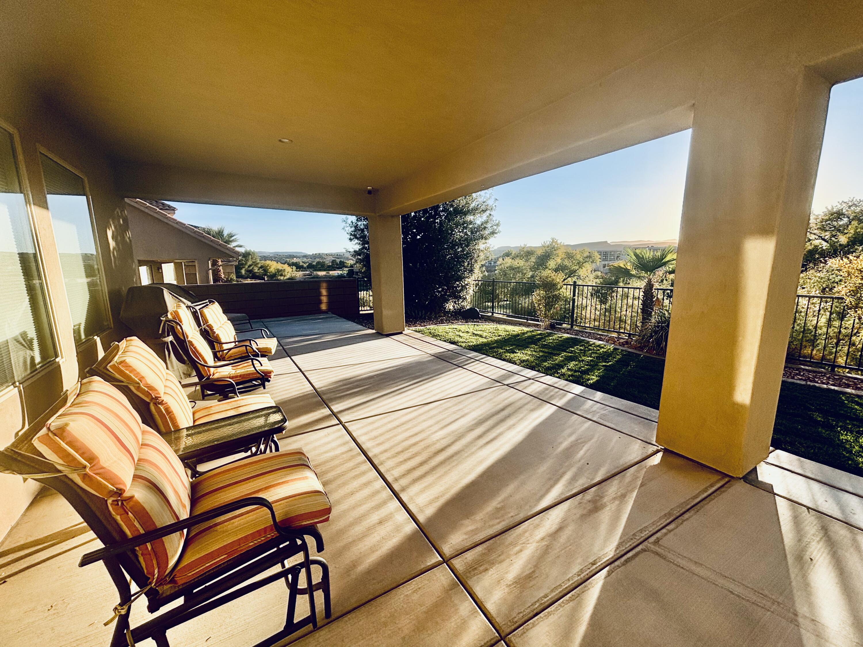 TWIN CREEKS AT STONEBRIDGE - Residential