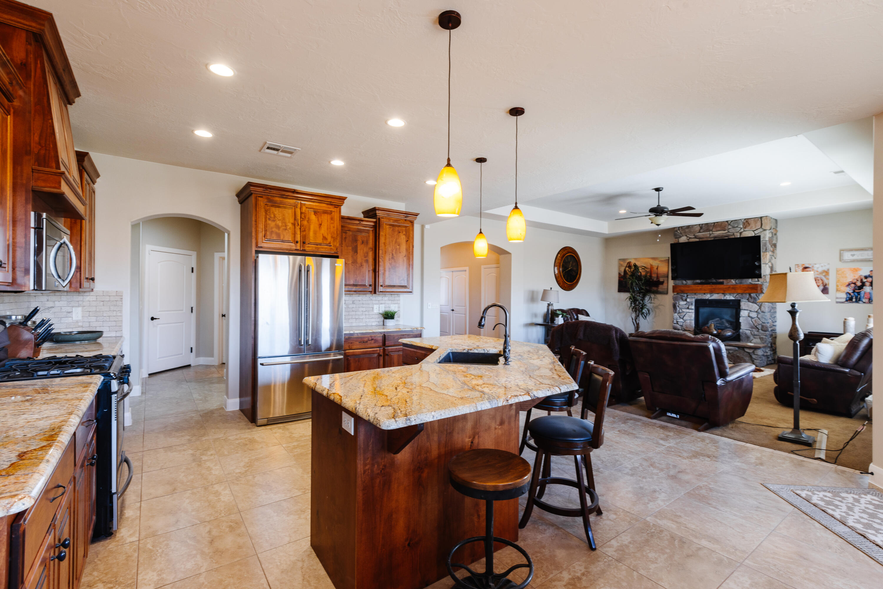 TWIN CREEKS AT STONEBRIDGE - Residential