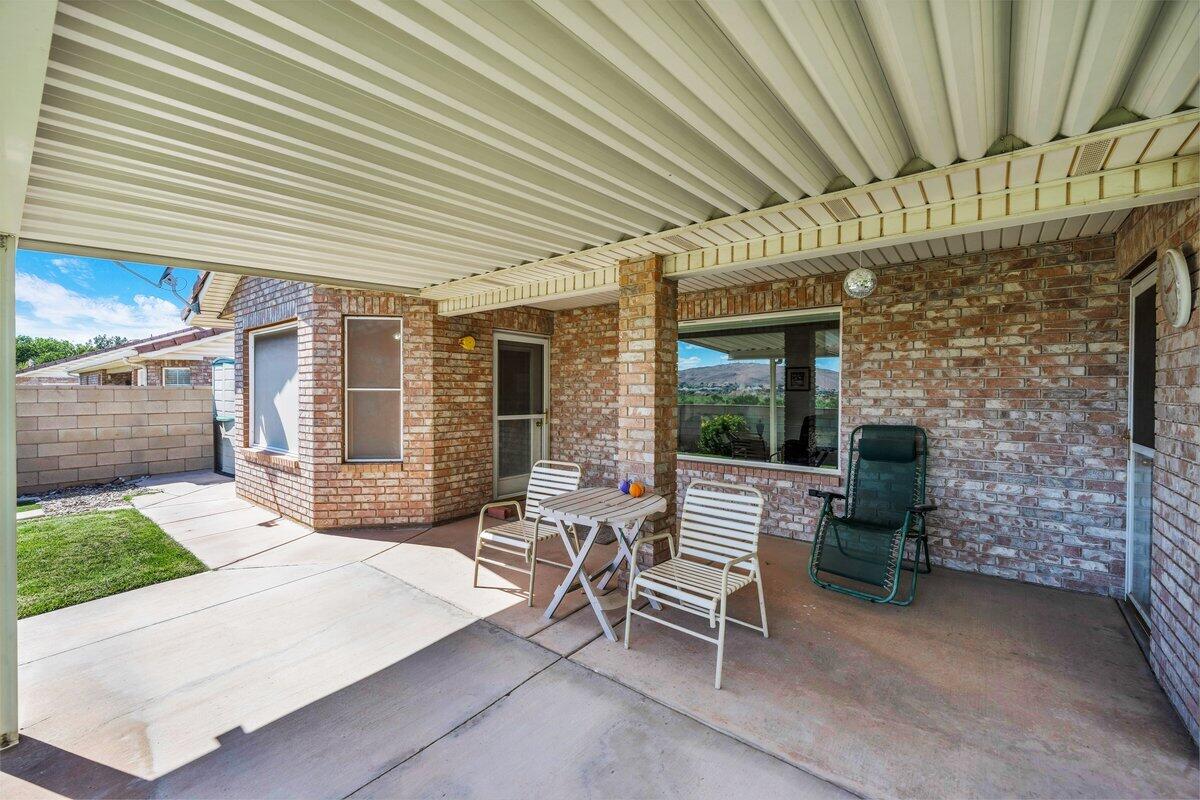 SOUTH FIELD ESTATES - Residential