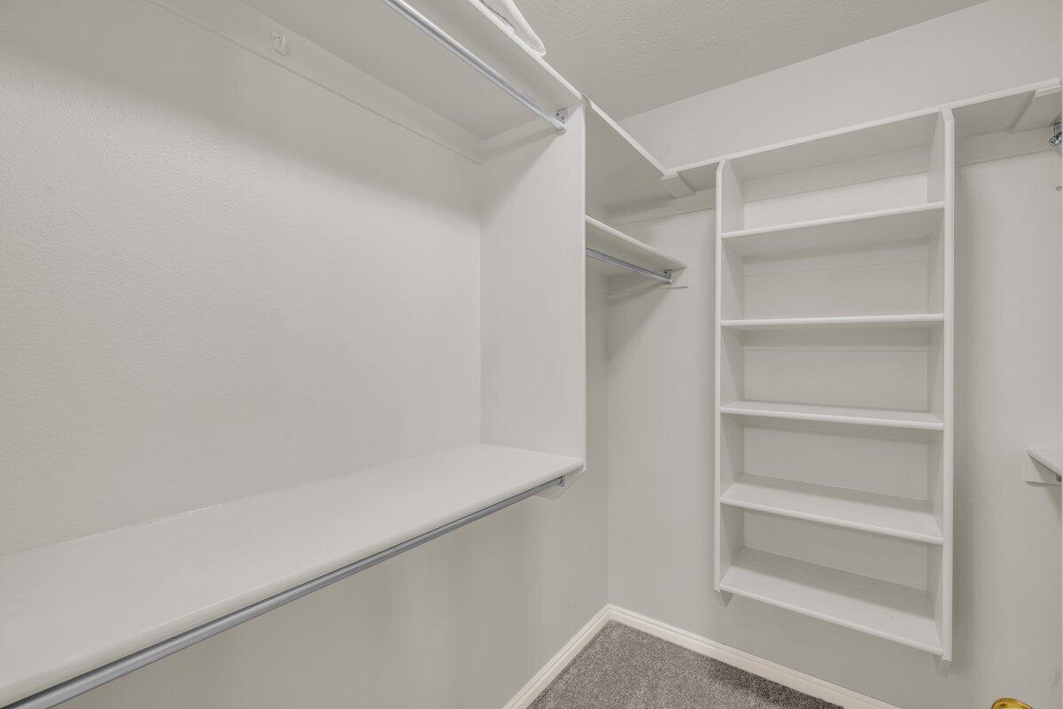 SOUTH FIELD ESTATES - Residential