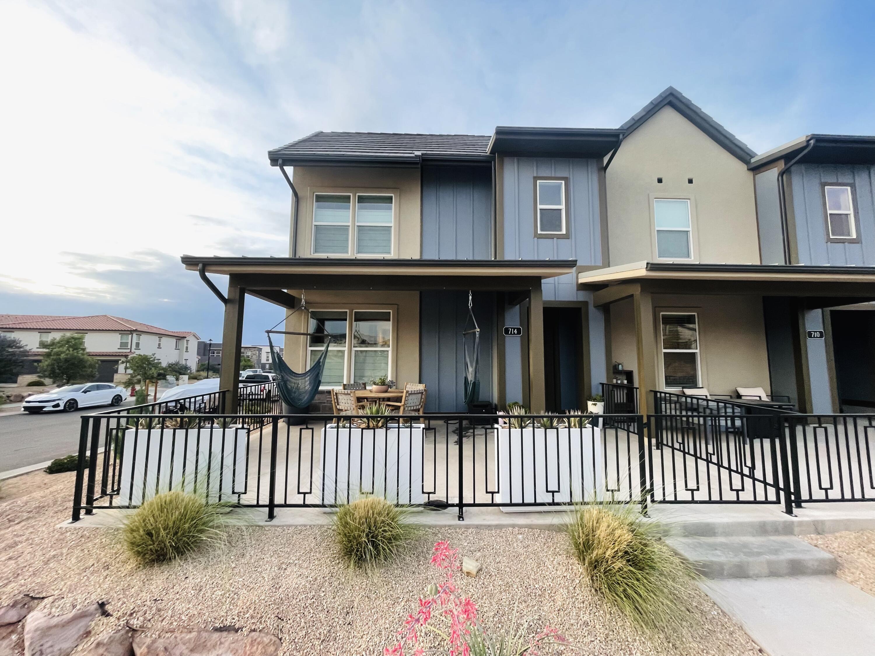 AUBURN HILLS - Residential